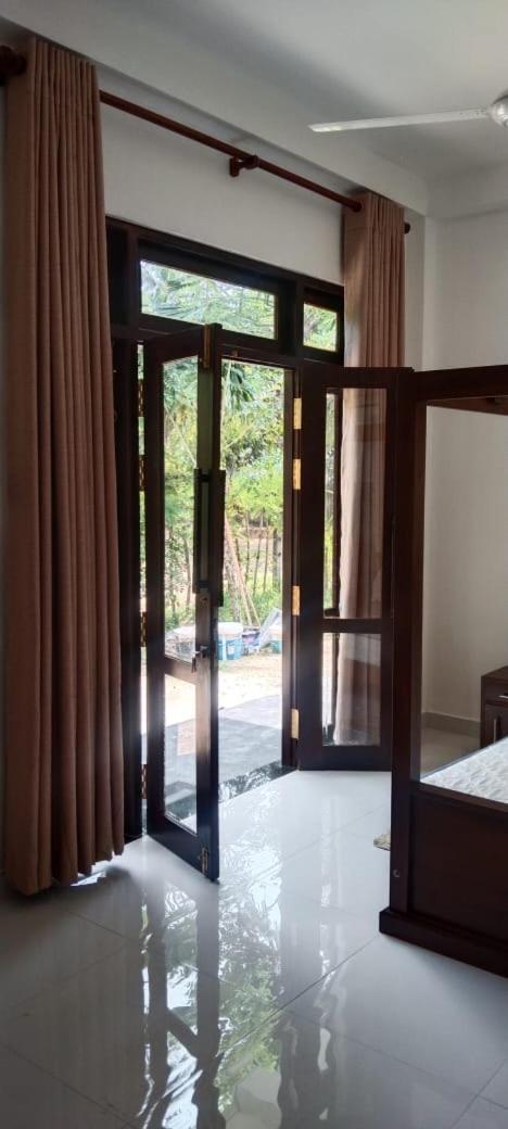 Villa Elegant - Weligama Exteriör bild
